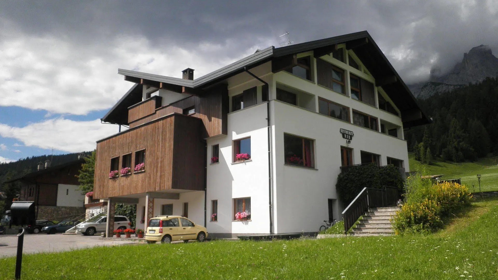 Hotel D'La Varda Padola